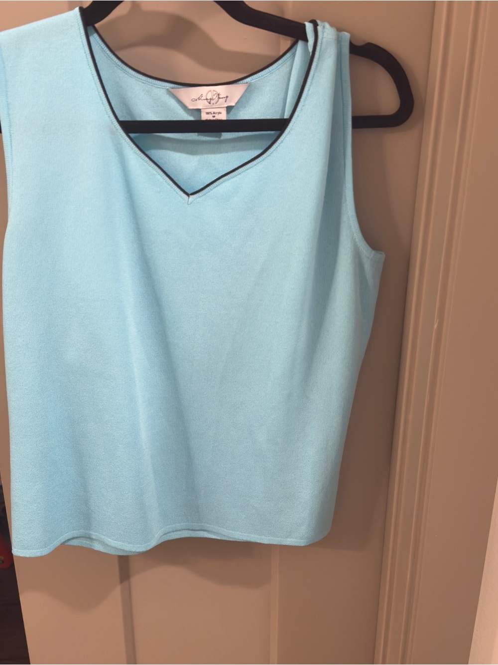 Ming Wang Light Blue Knit Tank Top M Black Trim Sleeveless V Neck